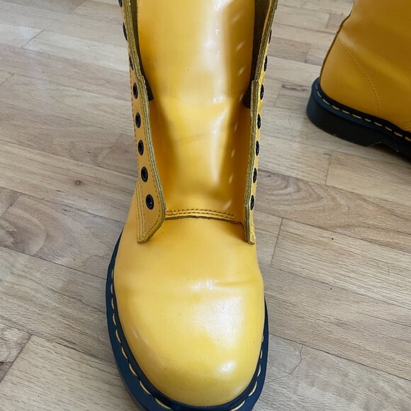 1460 Dr. Marten Boots - Picture 6 of 6